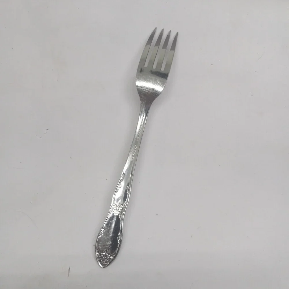 Oneida / WM A Rogers Fenway Stainless Steel Dinner Fork-Floral-Glossy-Daydream
